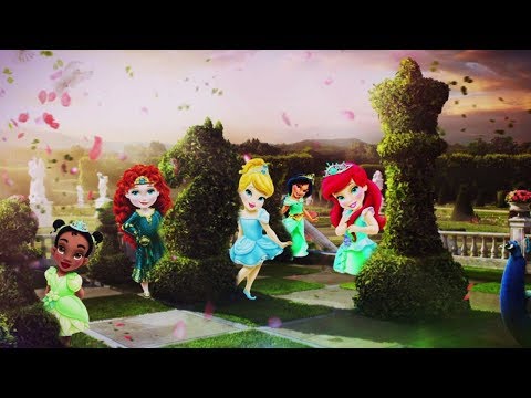 5 little Disney princesses in Wonderland jumping on the bed | Nursery Rhymes | Toons For Kids