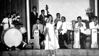 THERESA ZEN - DARA PRIANGAN ( B Pablo )   @ P'Dhede Ciptamas