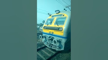 ICF MEMU train overtakes Rajdhani express #indianrailways