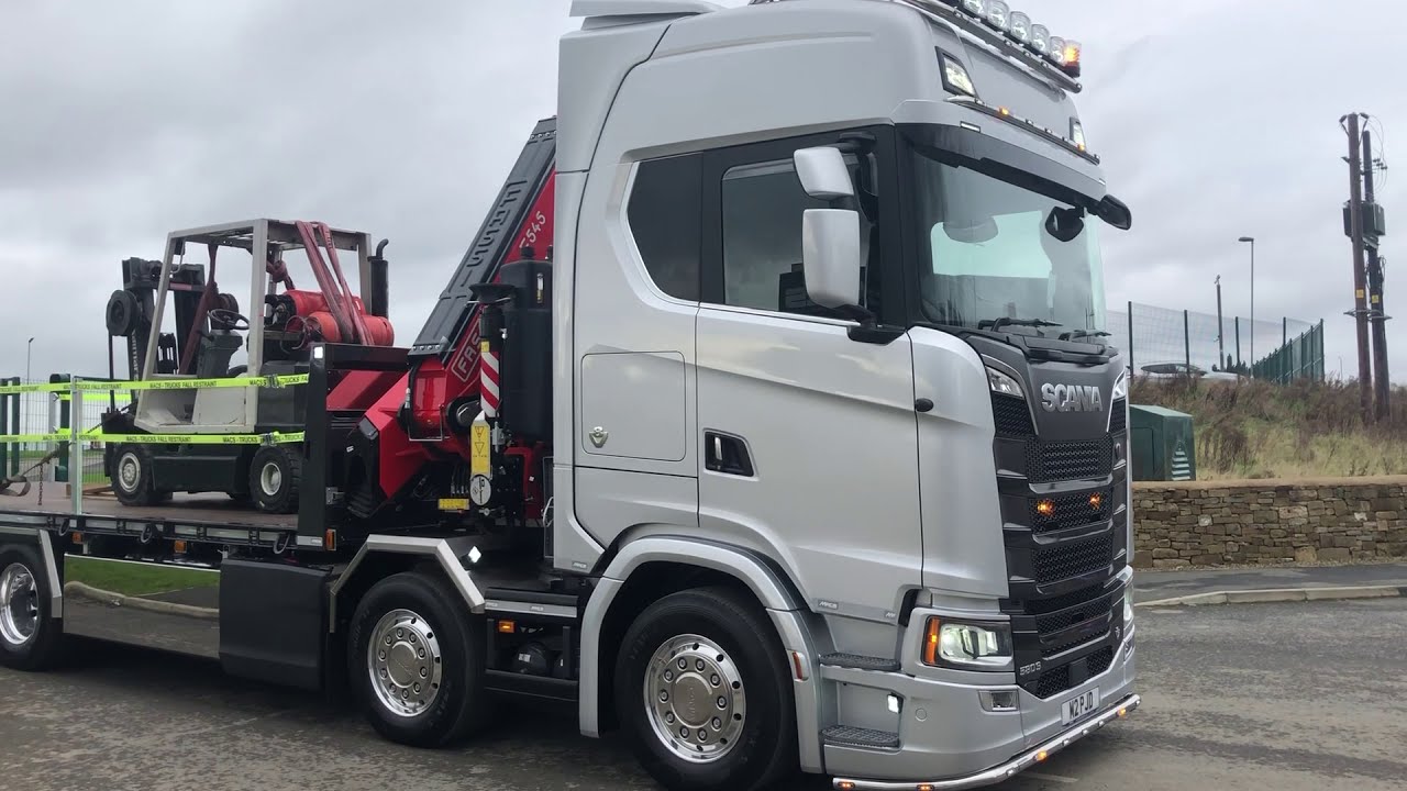 SCANIA V8 FLATBED WITH FASSI F545.RA.2.26