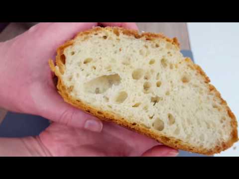 Видео: Что делает хлеб хрустящим?