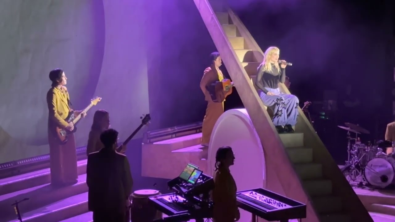 Lorde - Solar Power - Live - March 10, 2023 - Sidney Myer Music Bowl - Melbourne, Australia