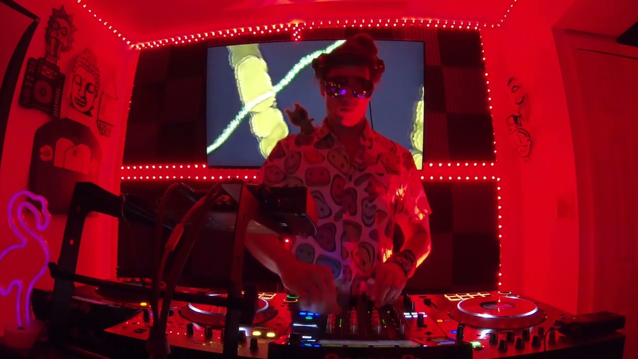 Minimal DeepTech House 006