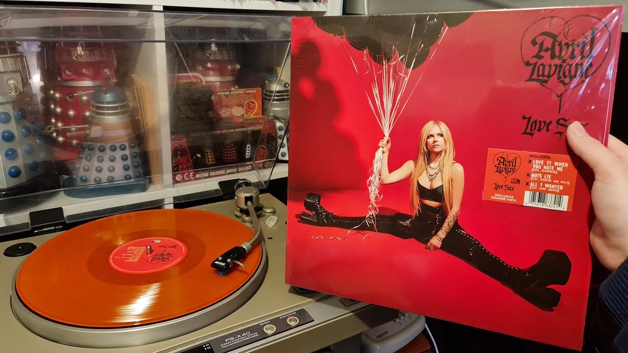 avril-lavigne-love-sux-orange-vinyl-unboxing-youtube