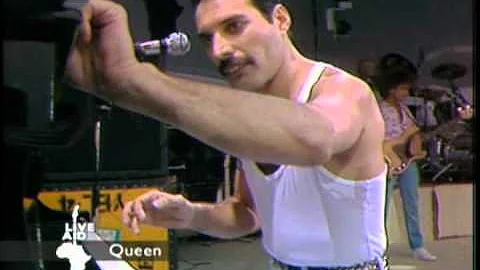 Queen   Bohemian Rhapsody + Radio Gaga Live Aid 1985