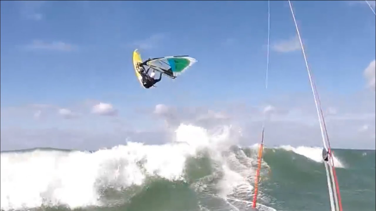Wave kitesurf and windsurf at Havstokken on a windy day 2015. 3 camera