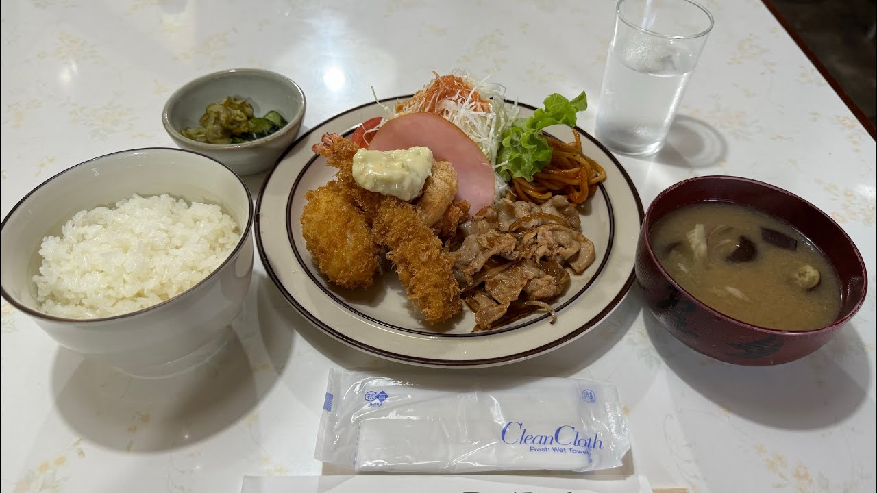 水戸市　キッチンみらく　ランチとディナー満喫　Aランチ　カツ重　食べてきました