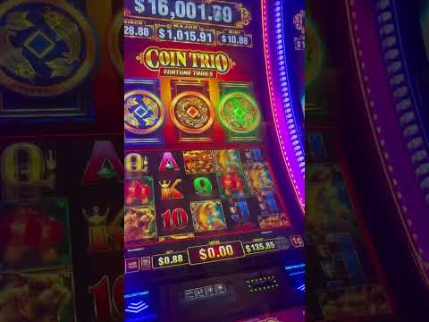 Crazy hit on Lion and Dragon #slot #casino