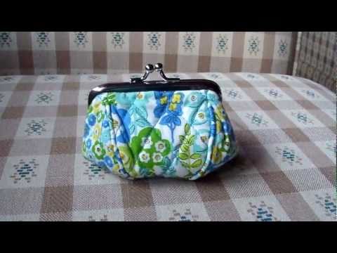 Vera Bradley Petite Pouch Review