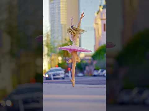 Carlin dancing in the streets 💃 #ballerina @littlebunhead