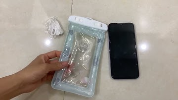 Cách dùng túi điện thoại chống nước