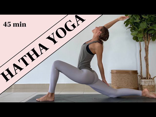 Hatha yoga Stock Photos, Royalty Free Hatha yoga Images | Depositphotos