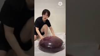 Wubble Bubble Cola Mentos Experiment!#shorts 😱😱 #video #youtubeshorts