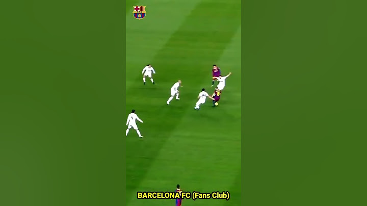 BEST Midfielder Barcelona : Xavi Iniesta Sergio Busquets