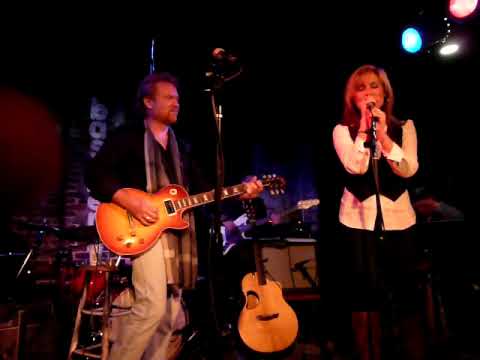 Emy Stewart & Lee Roy Parnell singing Breaking Down Slow - Part 1