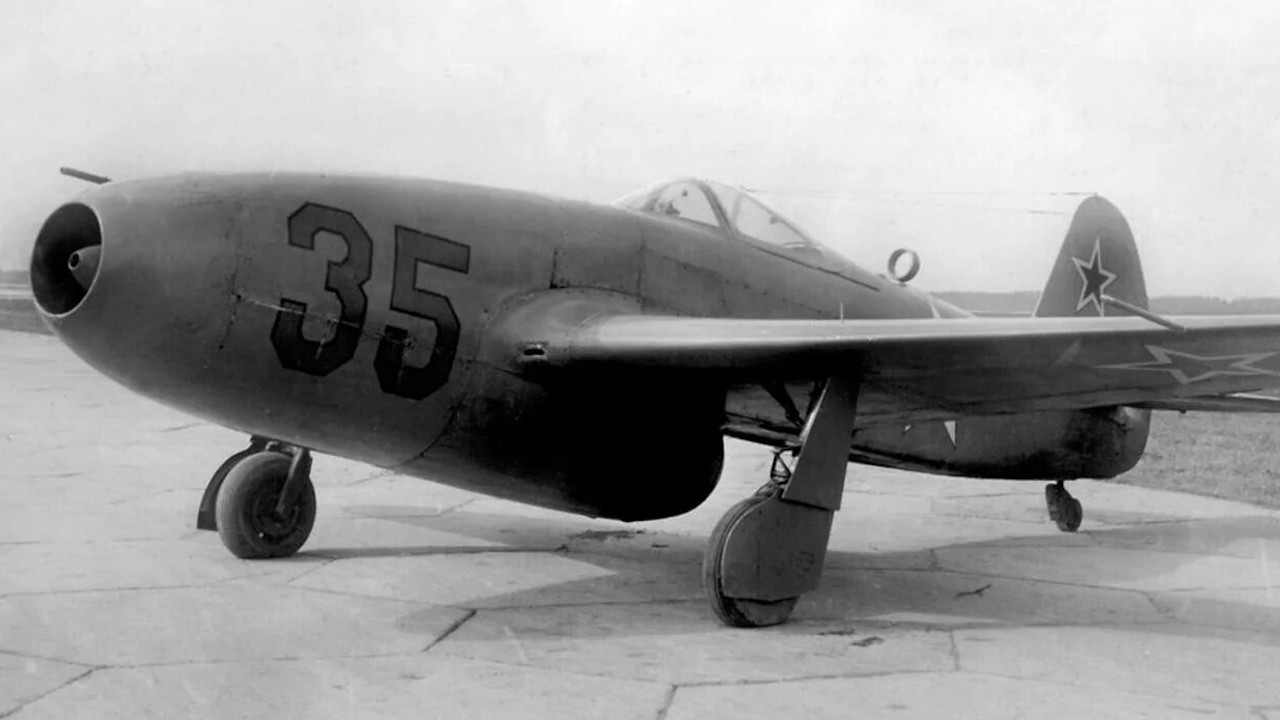 Jak 15 - pierwszy radziecki odrzutowiec który palił własny ogon przy starcie!