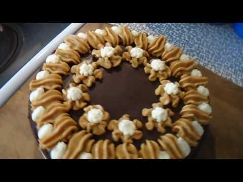 Video: Vaření čokoládového Mandlového Dortu S Banánovým Krémem