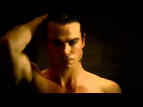 Video: Hvordan Tegne Damon Salvatore I Etapper