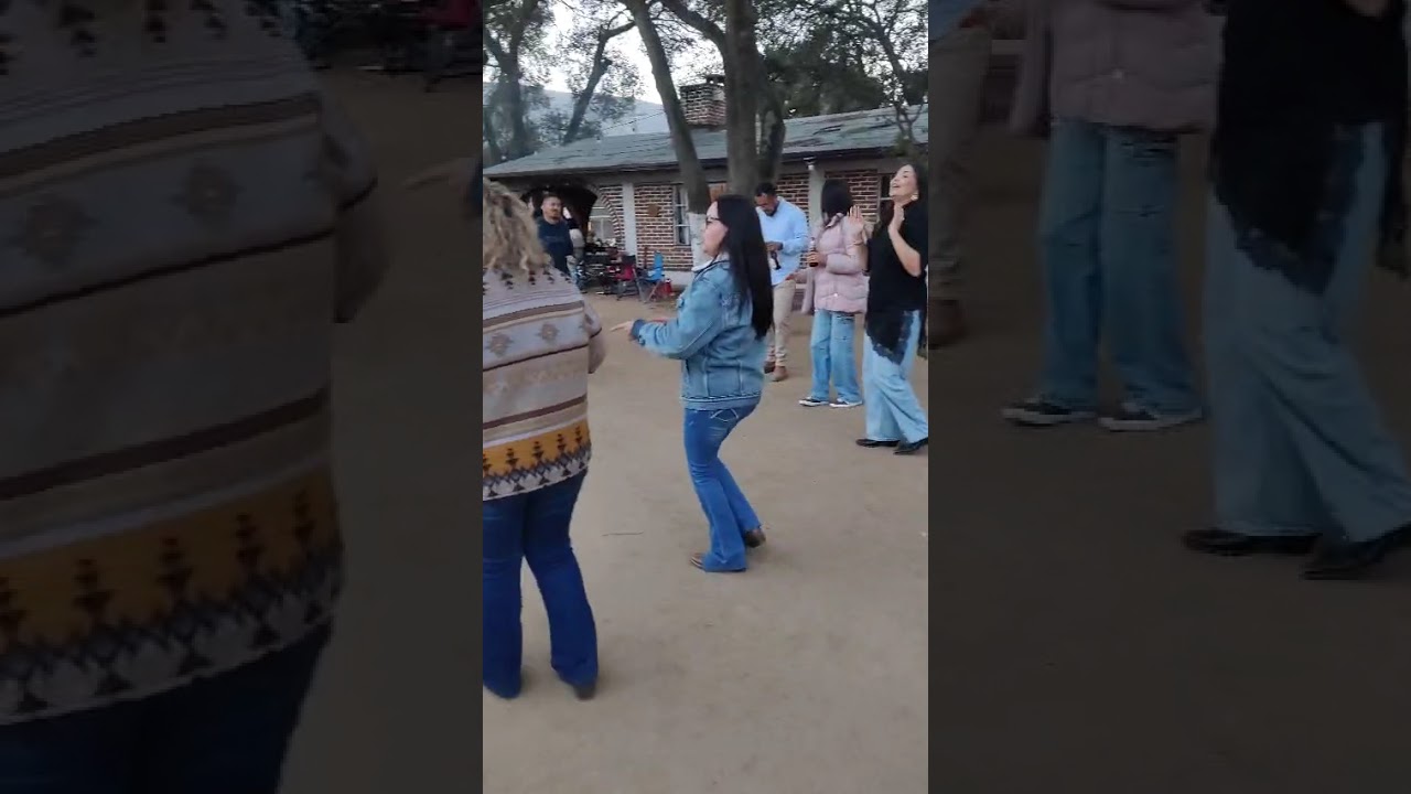 La Esencia De Ensenada-40 Grados /No Hay Beatles 