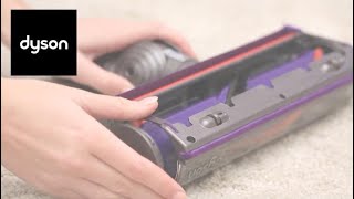 How to reset your Dyson Cyclone V10™ cordless vacuum's cleaner head screenshot 1