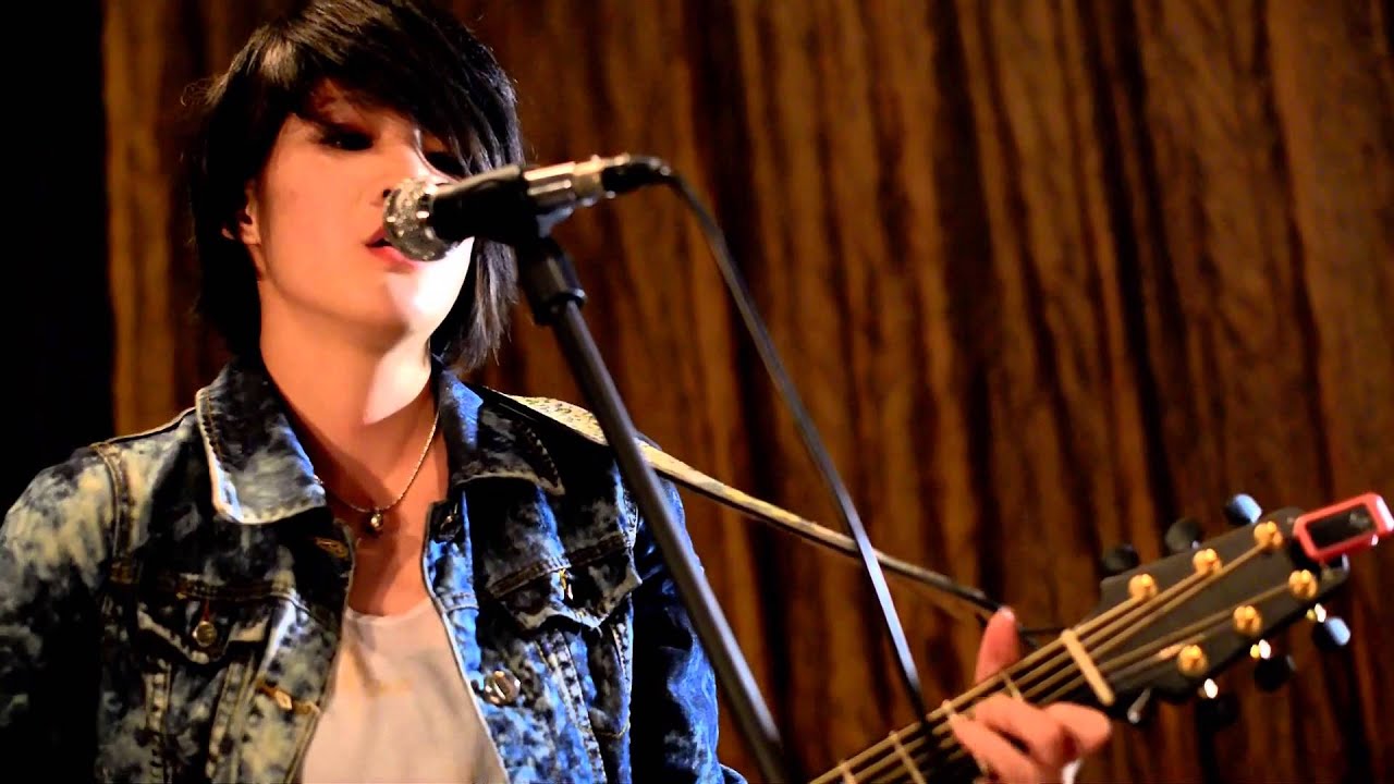 Patty Jen (任明瑤) - Stronger @ DC Stage (Sep 21, 2013)