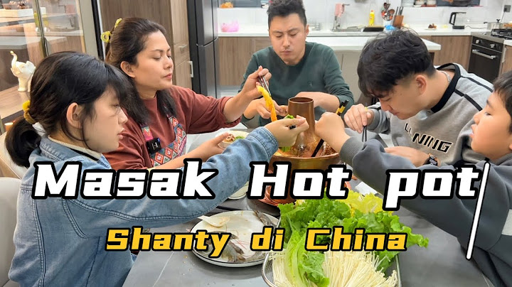 BERSIHIN SALJU DI DEPAN RUMAH,LALU MAKAN HOT POT BERSAMA KELUARGA,DINGIN TAPI ENAK