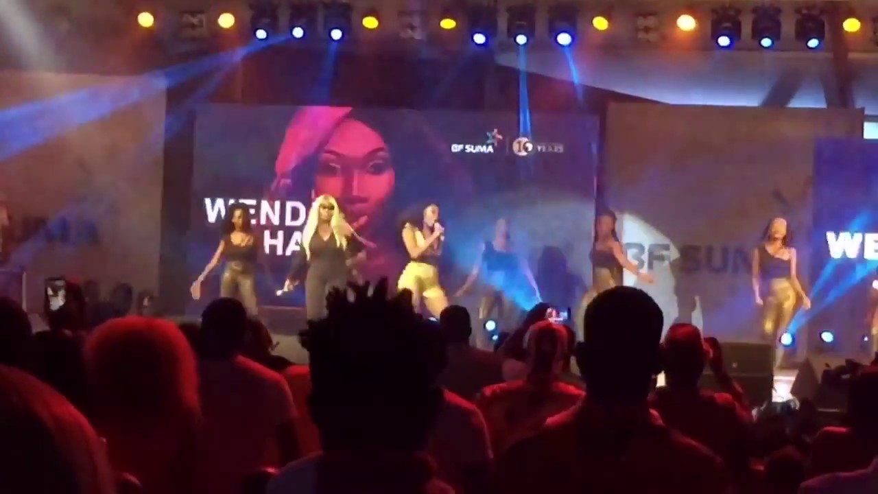 Splendid performance by Wendy Shay at BF Suma Concert - YouTube