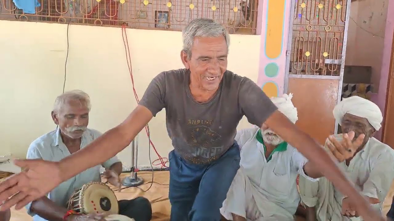 રામાપીર ની હિટ ગરબી તબલા સાથે II માળવે થી પોઠ્યો હાકલી II Deshi Tabala Ni Deshi Garbi 