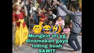 joget lucu gaya loding buah sawit