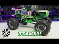 Monster Jam Grave Digger RC - The Axial SMT10 Is Back And Badder To The Bone