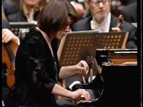 Beethoven: Piano Concerto No. 5 "Emperor" - 1st mov., Elisabeth Leonskaja, Kurt Masur