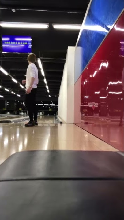 (170131) BTS Jungkook playing bowling #strike