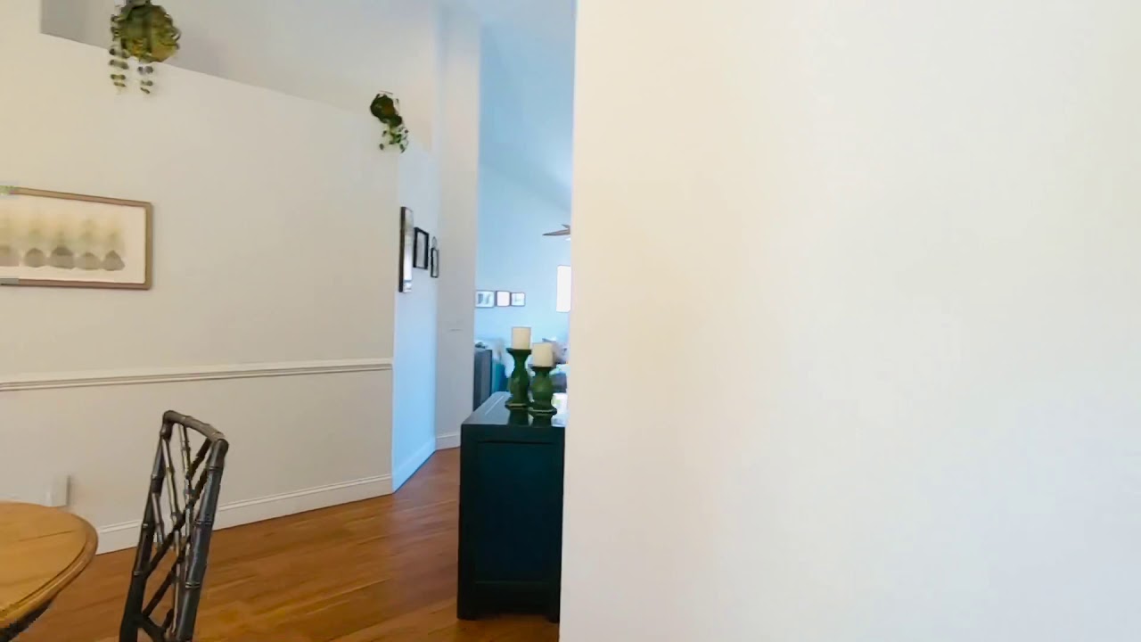 684 Windsor Sq. 201 Naples FL condo for sale Berkshire Lakes Nico
