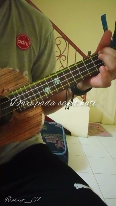 story wa 30 detik _Sakit gigi || Cover ukulele senar 4 by Obret kamil ..