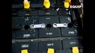Forklift battery change