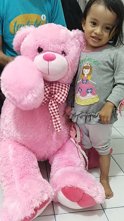 dapat kiriman boneka besar dari ummi upikzumma