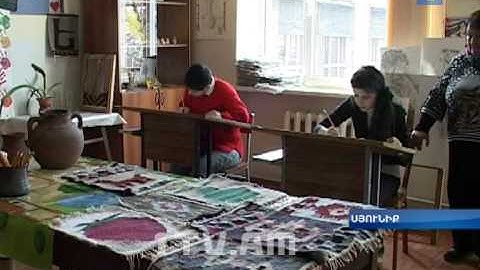 Կապանցի երեխաները Ցեղասպանության100-ամյա տարելիցի խորհրդանիշեր են պատրաստել
