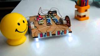 Simple Hurdle Avoider Robot