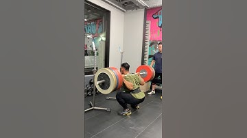 200kg Tempo & Pause Squat 3s down, 2s hold, 3s up