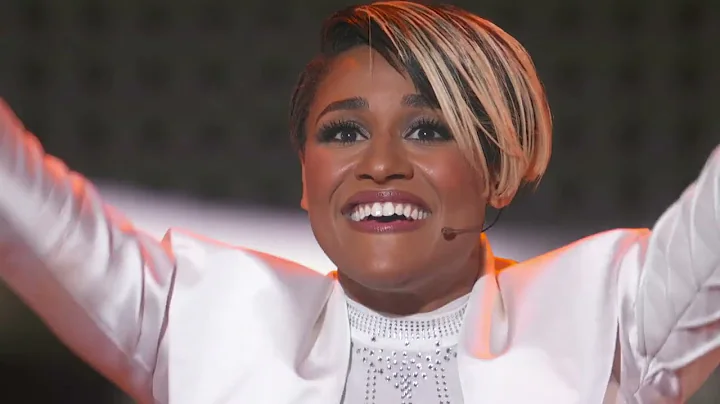 Ariana DeBose - "This Is Your Round Of Applause" (...