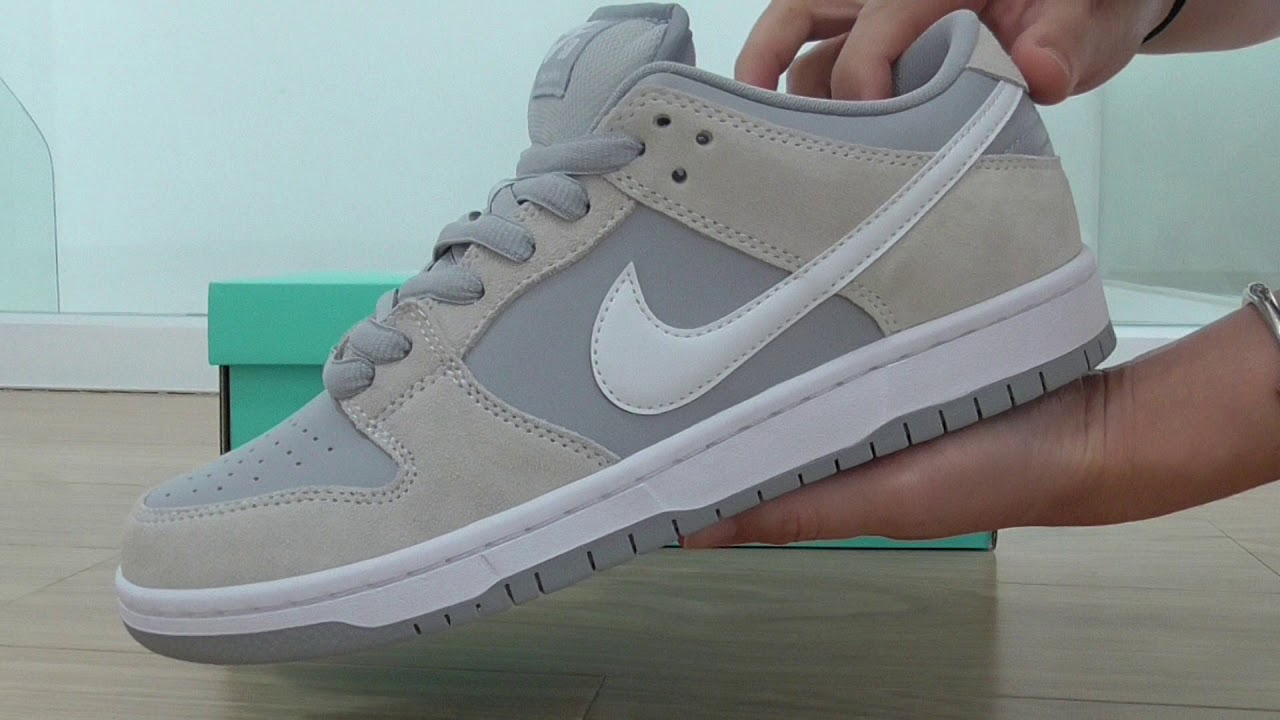 nike sb dunk low summit white wolf grey on feet