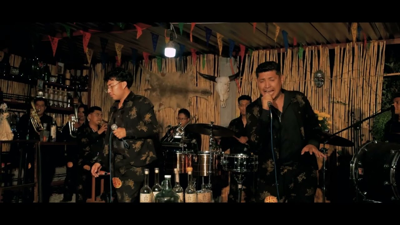 Popurrí Prófugos Del Anexo~Banda La Hojita Seca