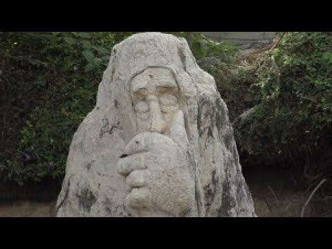 גן פסלים מיוחד וחידון התנ"ך בסיור עצמאי מודרך באפליקציית הטיולים TRAVELAYA