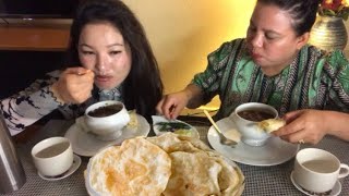 Nepali mukbang.Purii chana alu tea mukbang.