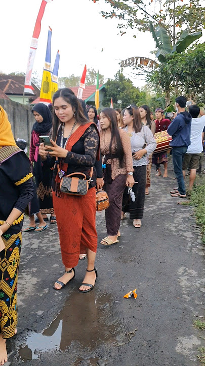 tante mulus banget