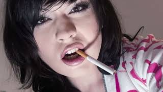 Ayesha Erotica - Giddy Up (2025) Resimi