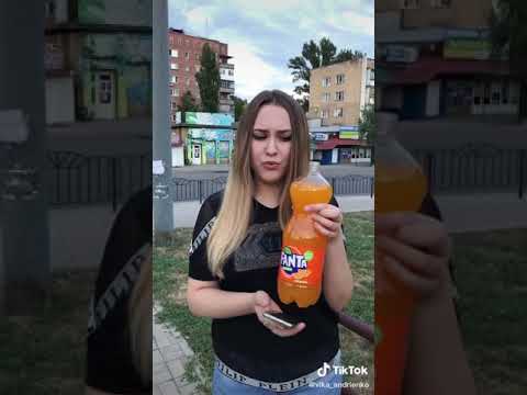 Video: Kaj Naj Dekle Počne, če Nima Fanta