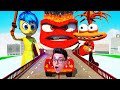 EMOZIONI DI INSIDE OUT 2 GIGANTI CONTRO AUTO SU TEARDOWN!!