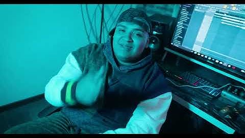 Ultra Loco - El Joan [Prod. charliluky & zainebula]
