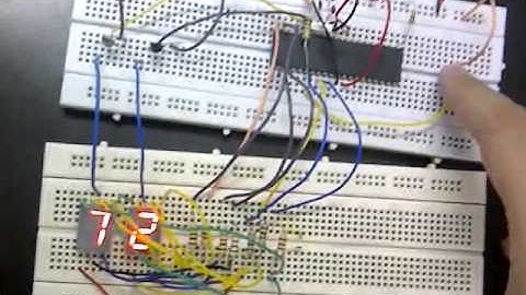 7-segment Display system- display "72"